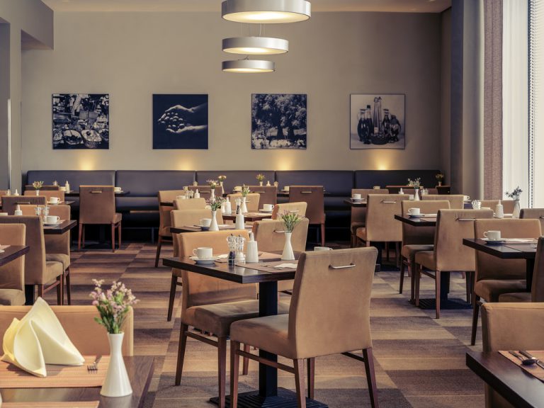 8 Coolest Restaurants to Visit