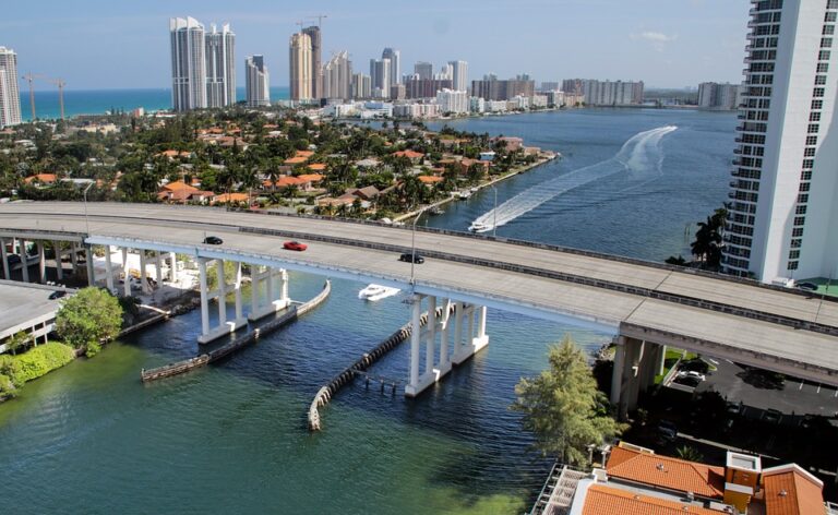 Cocoa Beach Vs Miami Beach: Which One is Right for You?