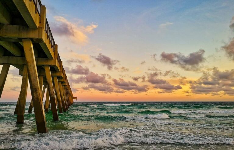 Is Destin or Pensacola Better for Families?