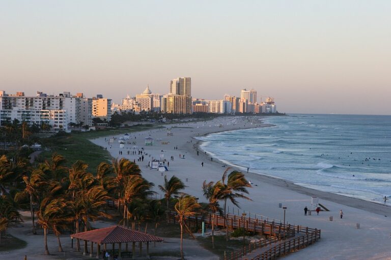 Is the Drive from Miami to Key West Worth It?