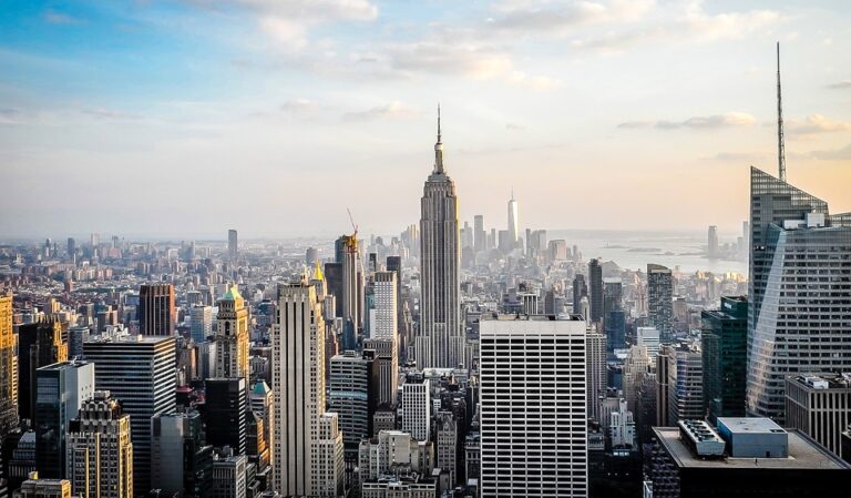 What Buildings Can You Go to The Top of in NYC for Free?