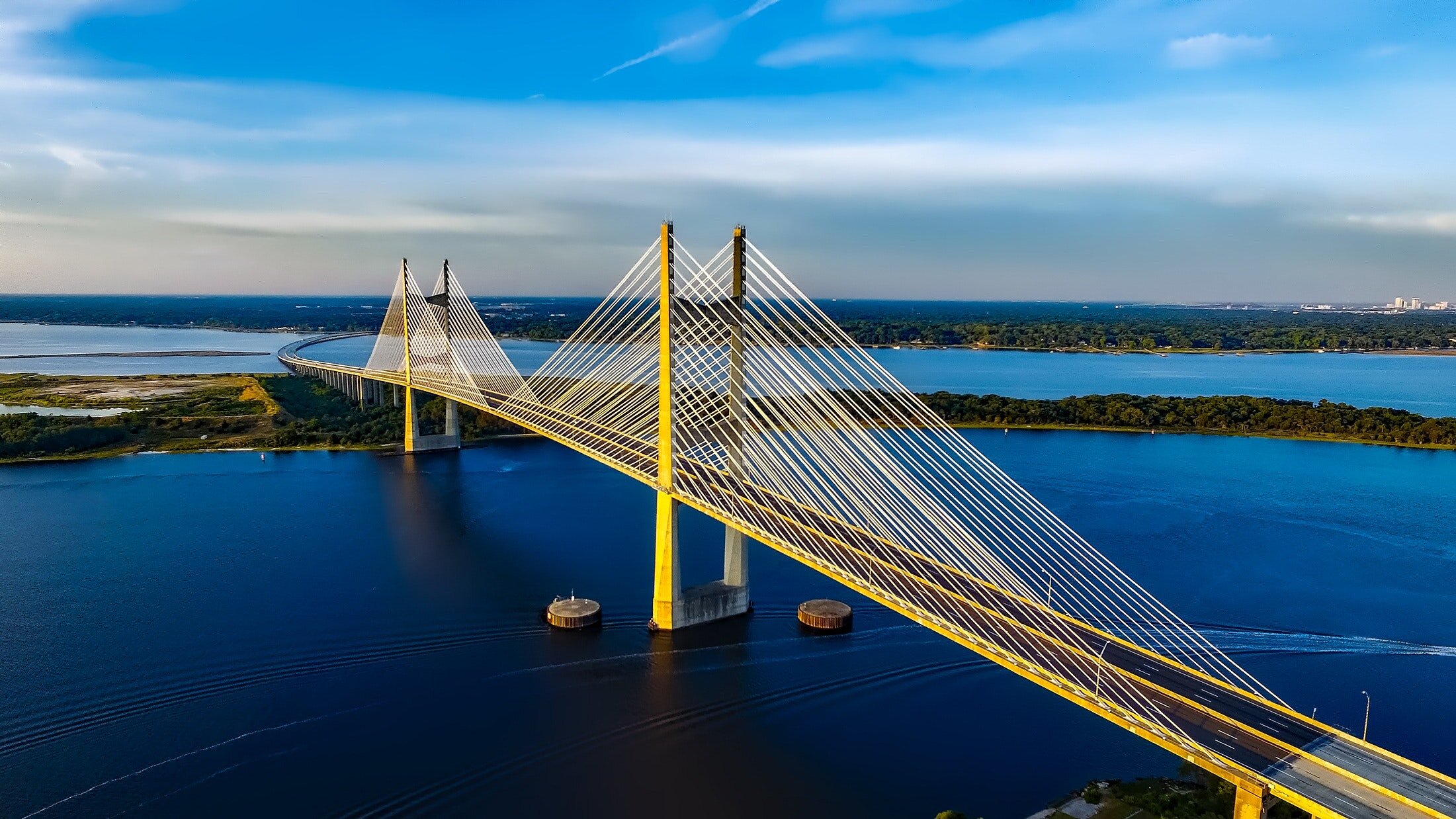 How Tall is the Skyway Bridge FL?
