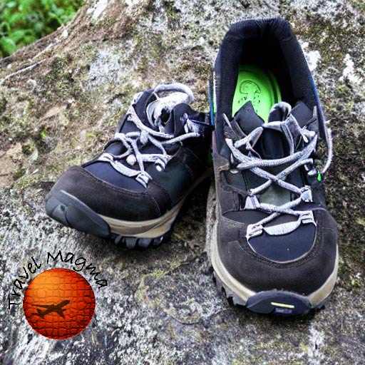 Should I Wear Hiking Boots or Trail Runners On the Camino?