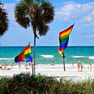 best-gay-beaches-in-florida