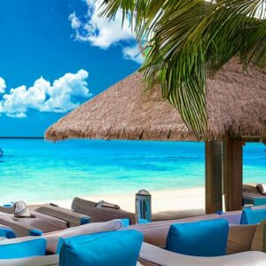 Can You Go To Sandals Resorts With A Friend?