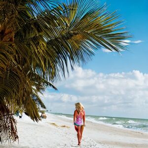 What to Wear in Florida in May 