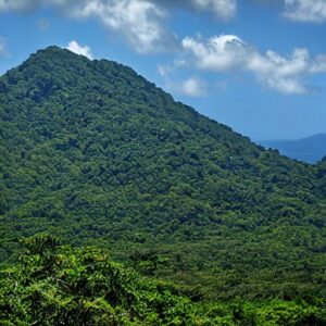 Grenada’s Amazing Mountains & Volcanoes 
