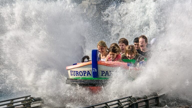 Exploring Big Kahuna’s Rides & Depths